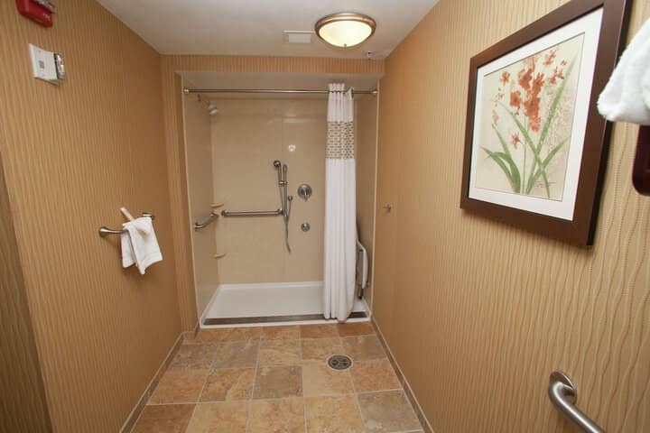 Room 43 of 57