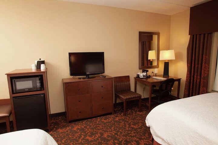 Room 16 of 57