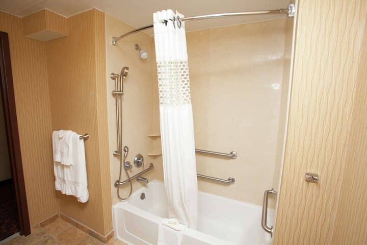 Room 42 of 57
