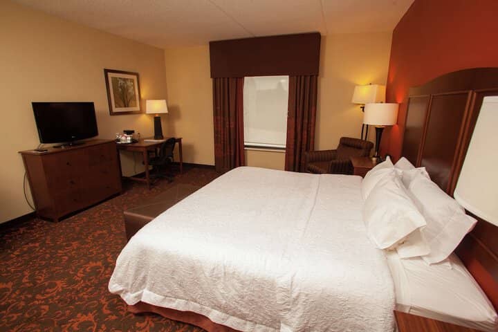 Room 27 of 57